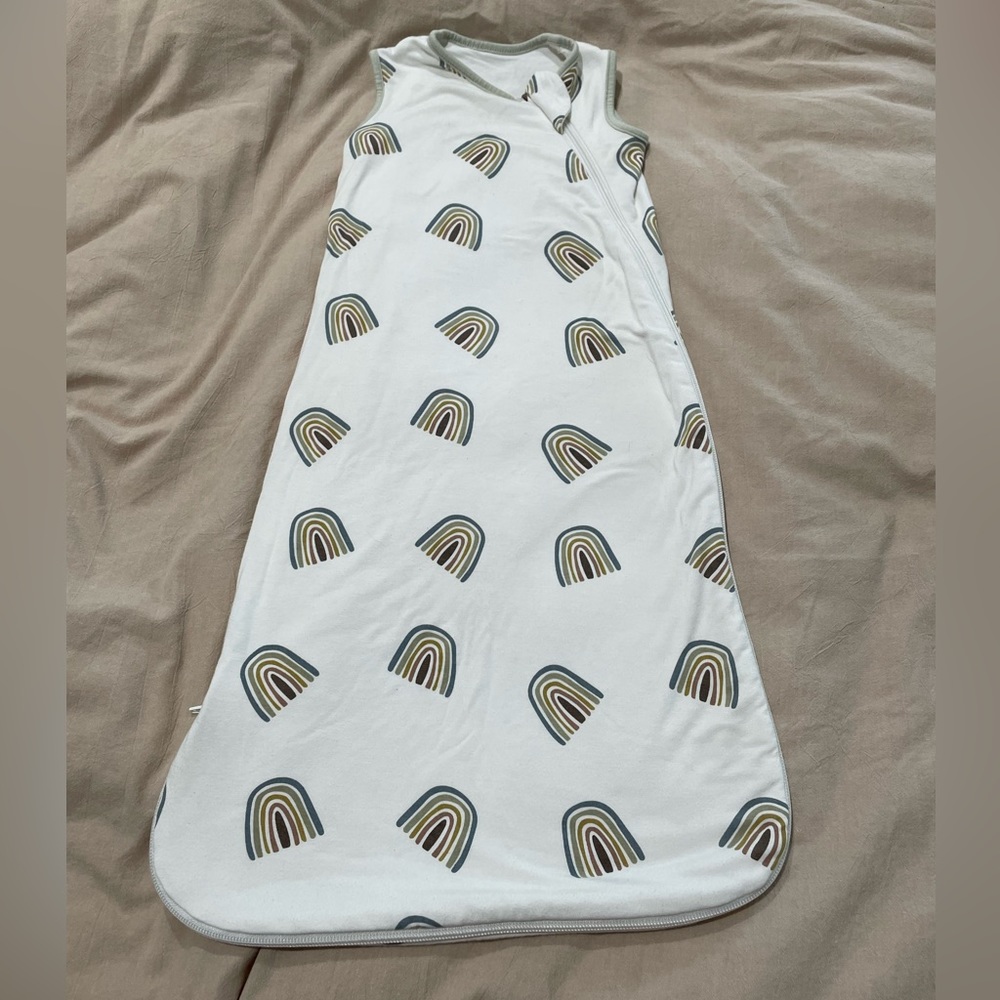 Kyte baby rainbow sleep sack - small 0.5 TOG